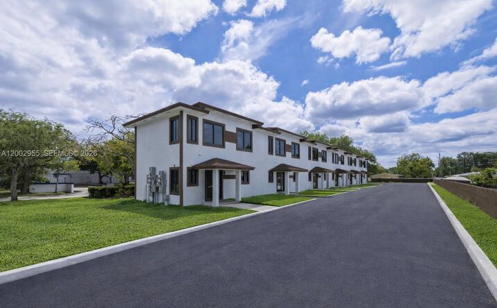 4717 SW 32nd Ave, Dania Beach