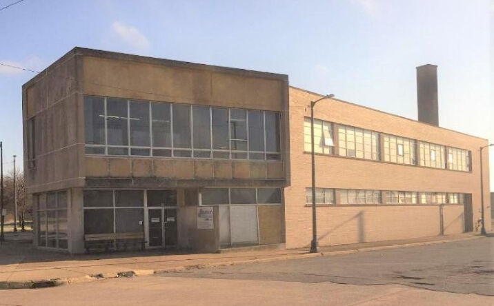 96 Oak Street, Benton Harbor