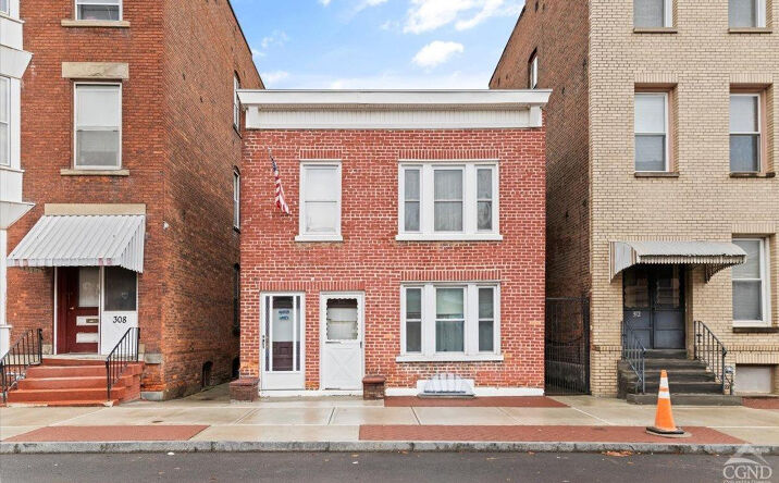 310 4th Street, Troy