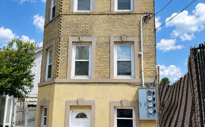 233 Malvern Street, Newark