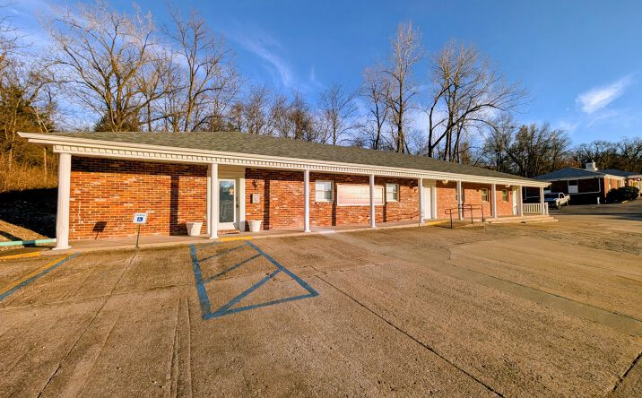 1015 NORTHEAST DRIVE, Jefferson City