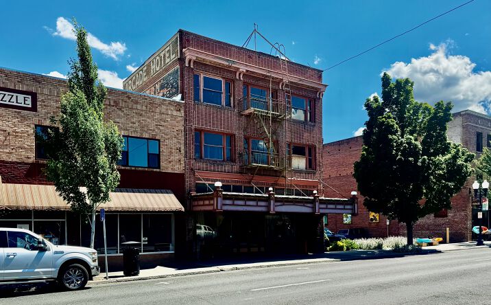 1028 MAIN ST, KLAMATH FALLS