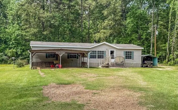 9389 Lebanon Pinegrove Road, 71011