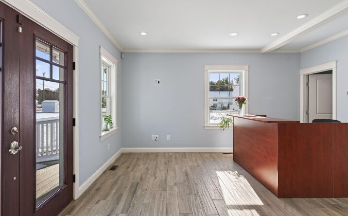 630 Roosevelt Trail, Windham