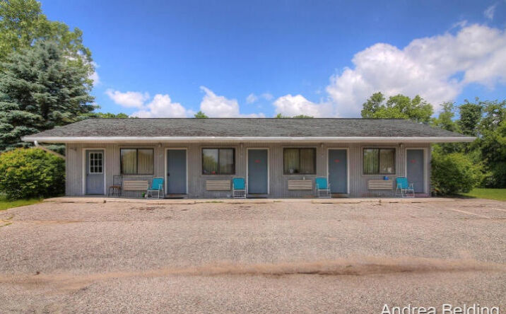 109 S Greenville W Drive, Greenville