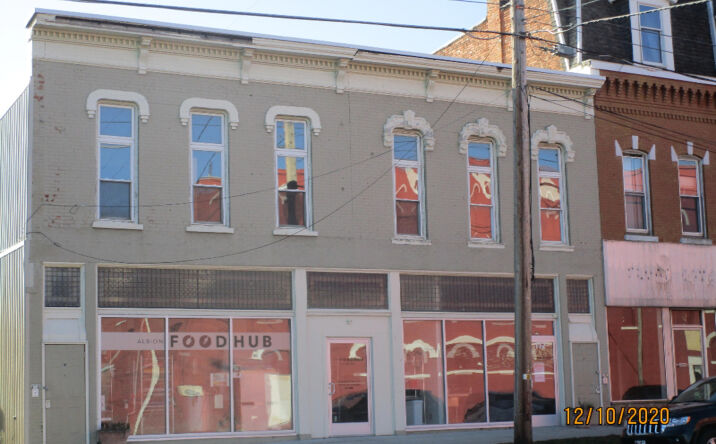 112 E Erie Street, Albion