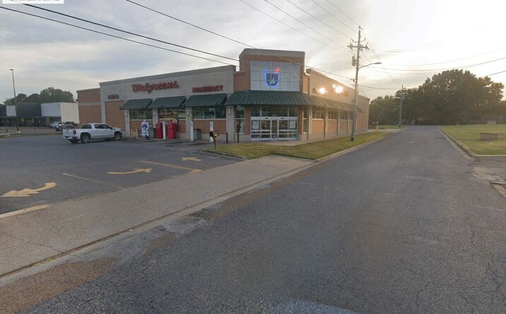 2615 Lake Road, Dyersburg
