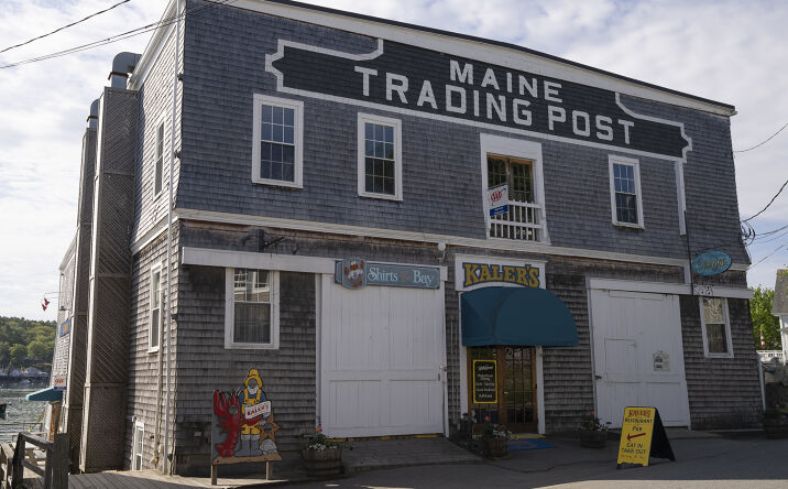 48 COMMERCIAL ST, BOOTHBAY HARBOR