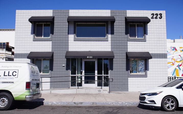 223 N 9th St, Las Vegas