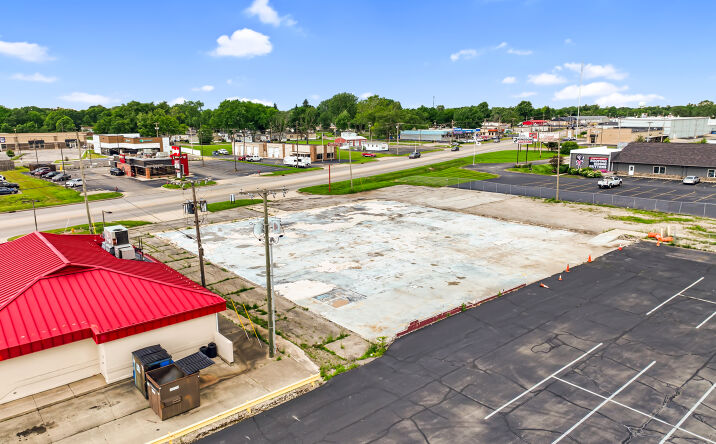 1515 South Western Avenue, Marion
