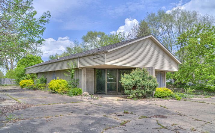 1010 Burr Street, Jackson