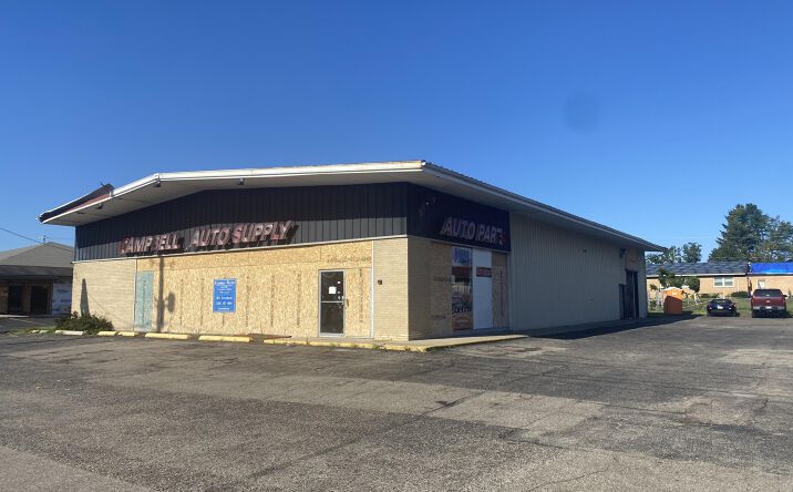 7418 S Westnedge Avenue, Portage