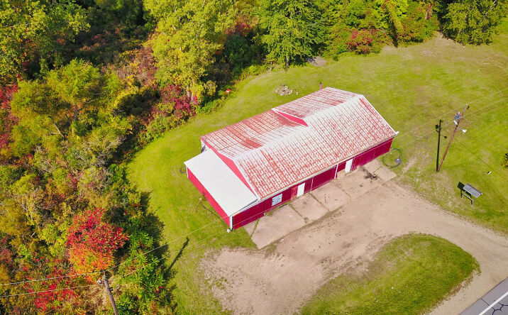 4076 M 140, Eau Claire