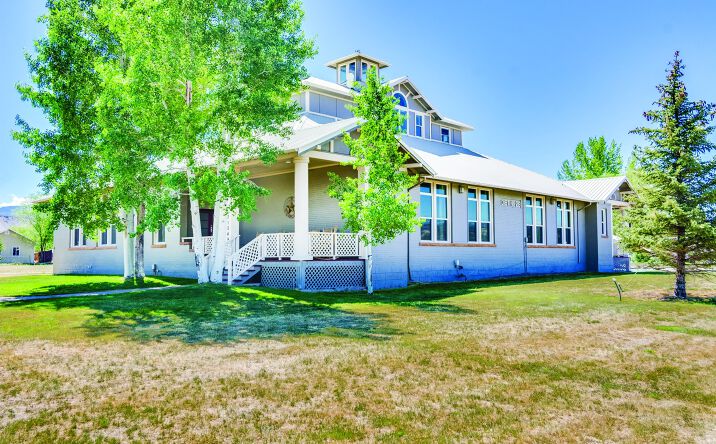 21049 Uncompahgre Rd, Montrose
