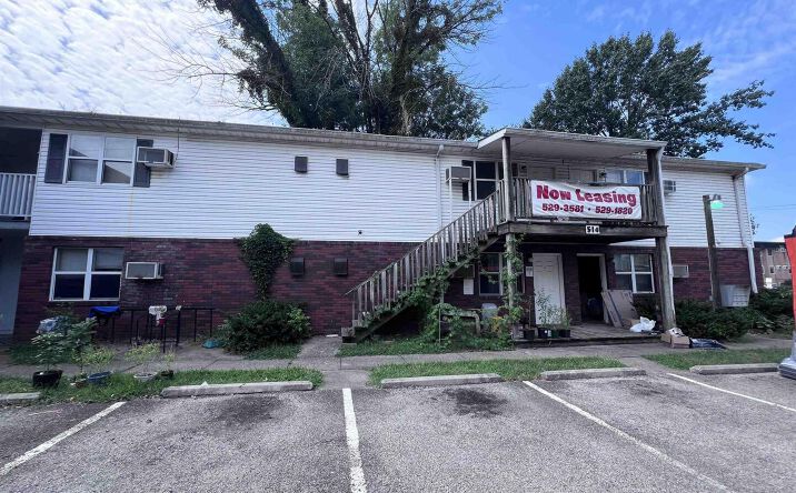 514 S WALL Street, Carbondale