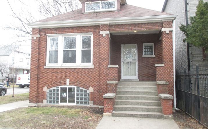 3025 E 80th Place, Chicago
