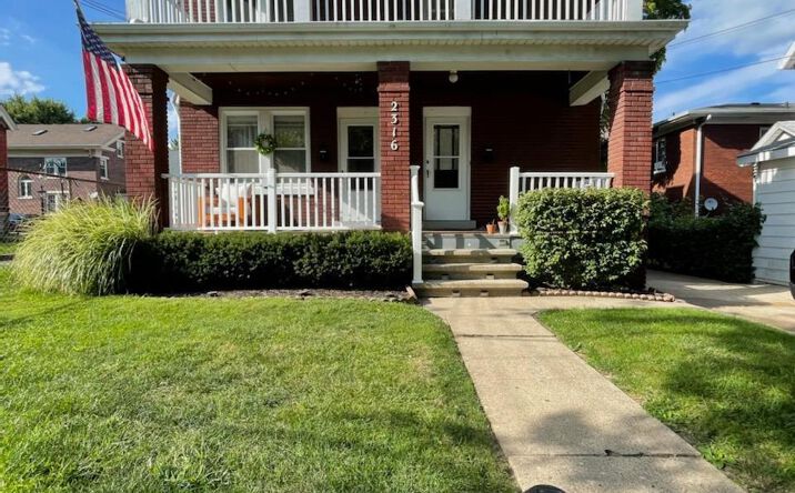 Hudson Avenue, Norwood