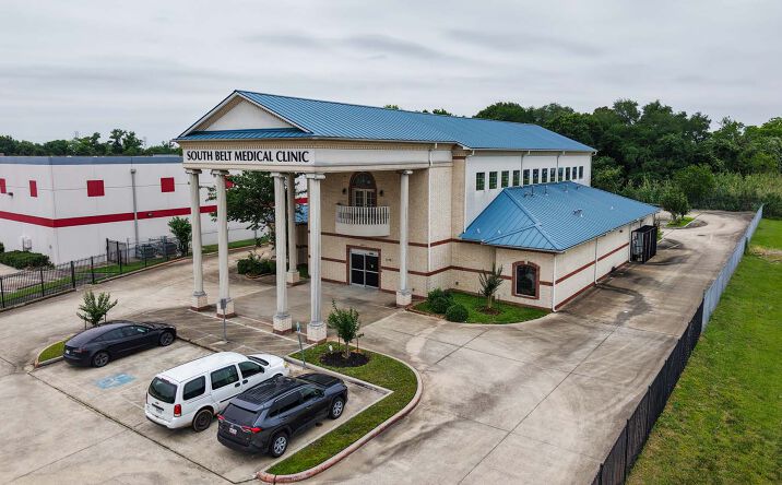 11721 Fuqua St, Houston