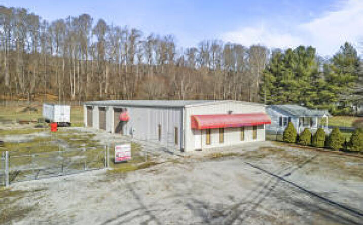 2719 Tennessee 91, Elizabethton