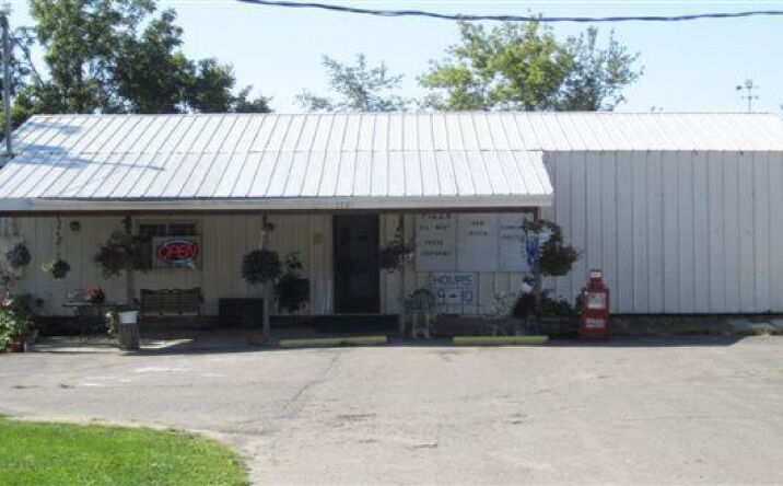 1731 E MONTGOMERY Road, Hillsdale