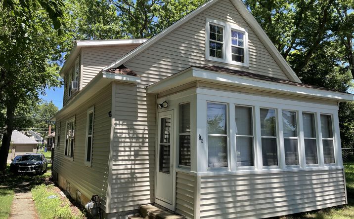 542 Holliday Street, Michigan City