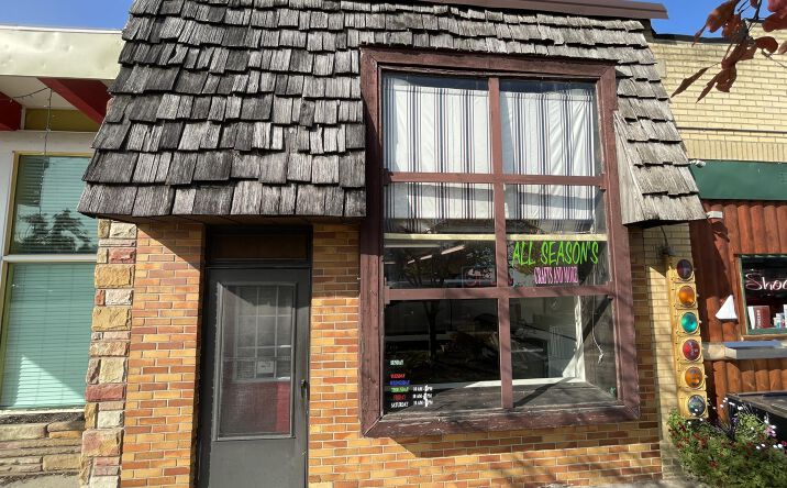 833 Michigan Avenue, Baldwin