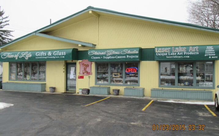 240 W Main Street, Centreville