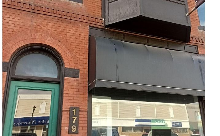 179 N Michigan Avenue, Shelby