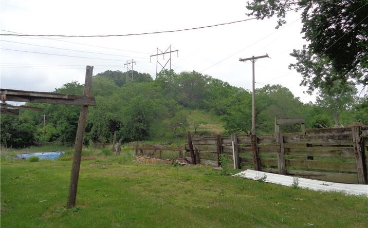 3905 N Barnes Road, Independence