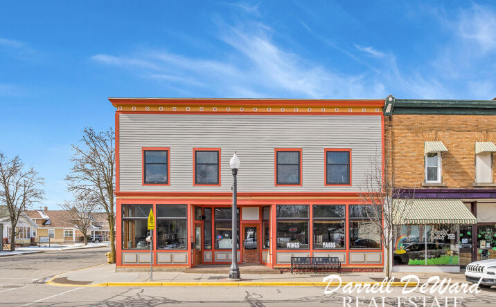 152 S Main Street, Wayland