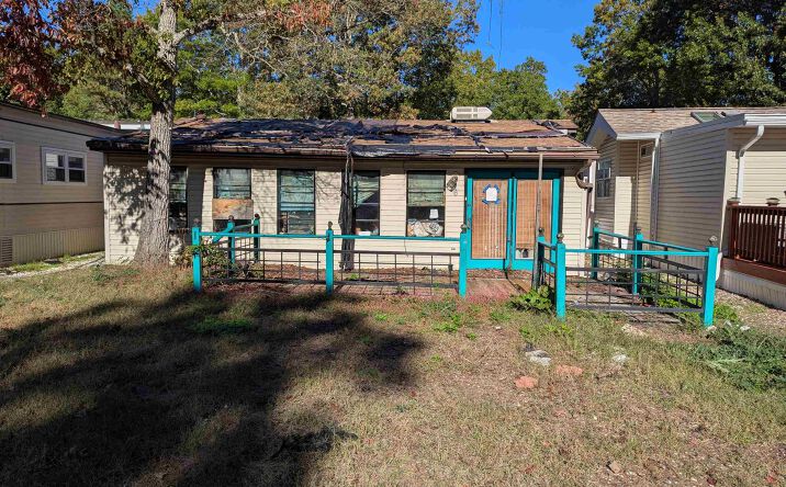 6 Ash Street, Woodbine