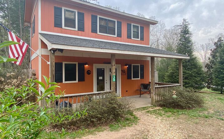 439 Scenic Drive, Blue Ridge