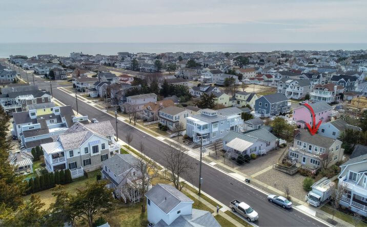 275 106th Street, Stone Harbor