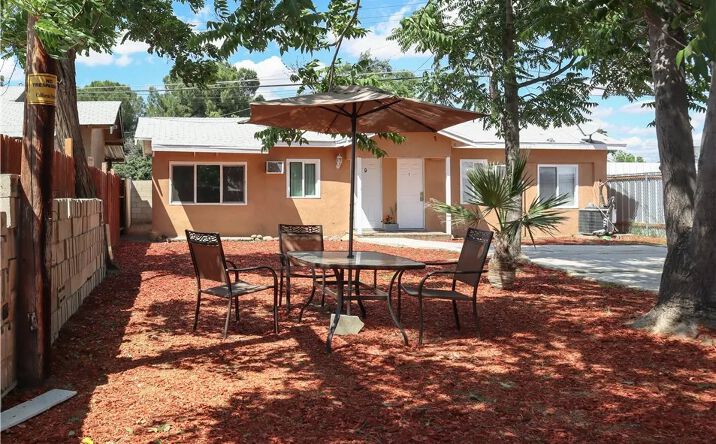 118 Roberts Ln, Bakersfield
