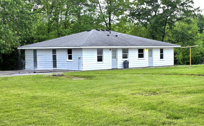 7002 Hayton School Road, Carbondale