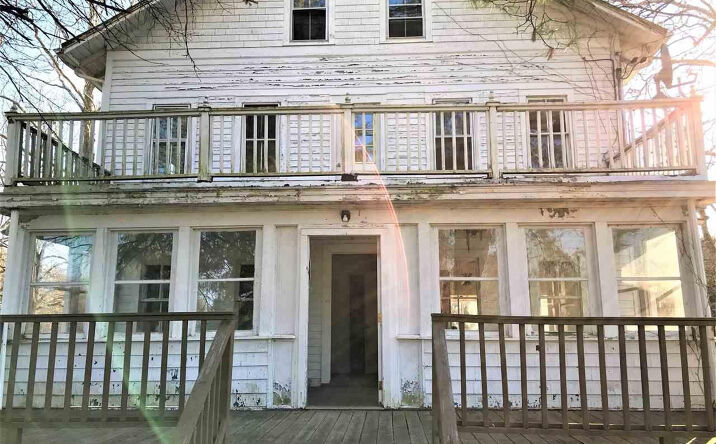 611 N Chodikee Lake, Highland