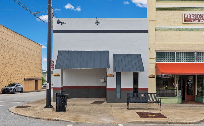 201 East Main Street, Union
