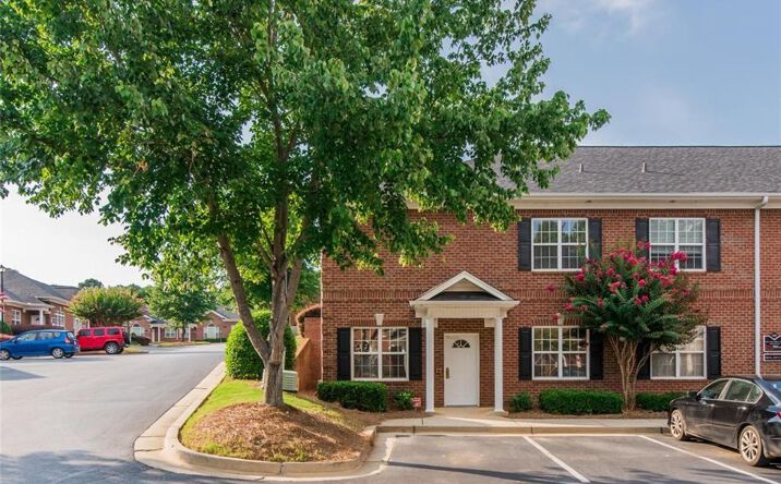 1875 Old Alabama Road Unit 915, Roswell