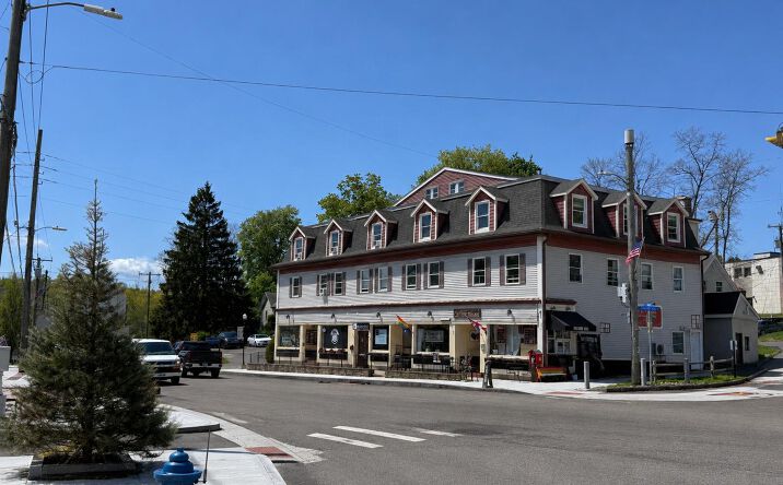 82 Main Street, East Hampton