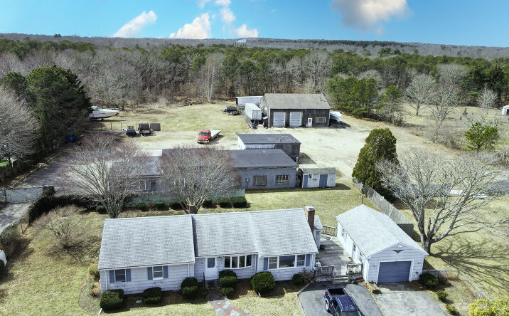 108 Trotting Park Rd, Falmouth