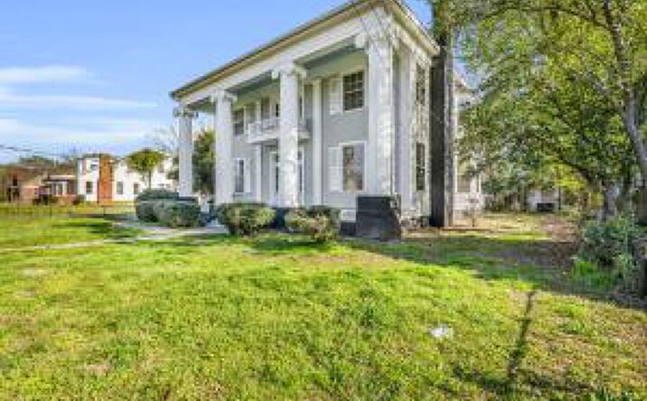 1024 3rd Ave N, Columbus
