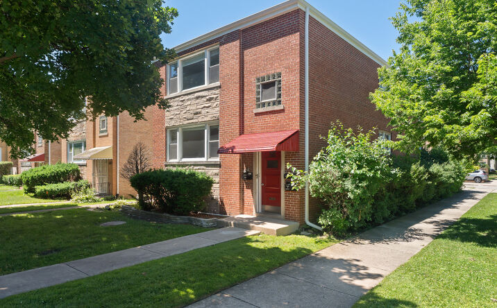 8156 Knox Avenue, Skokie