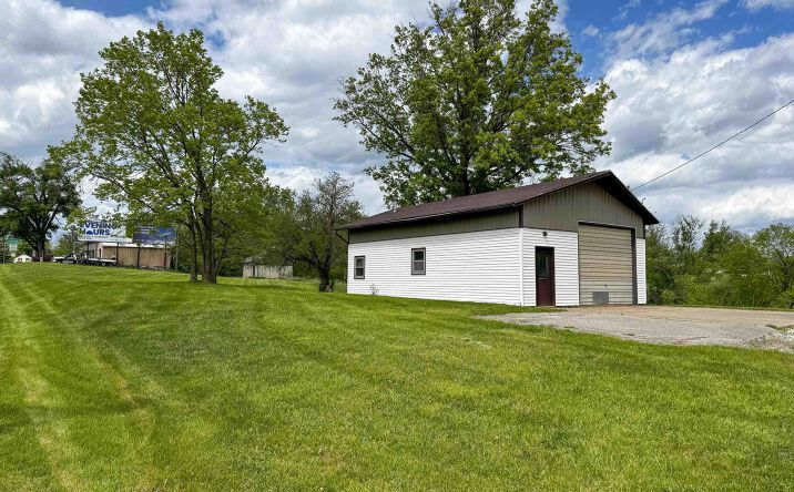 47202 State Highway 14, Chariton