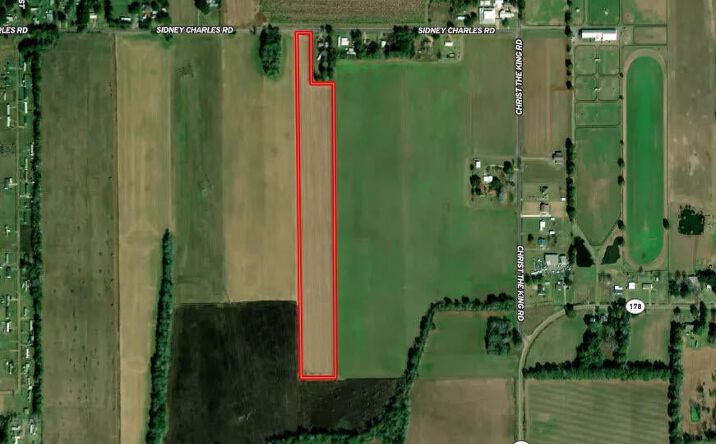 1000 Sidney Charles Rd, Opelousas