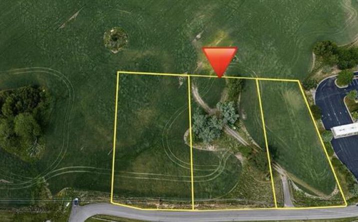 1711 Veterans Memorial Hwy, Scottsville