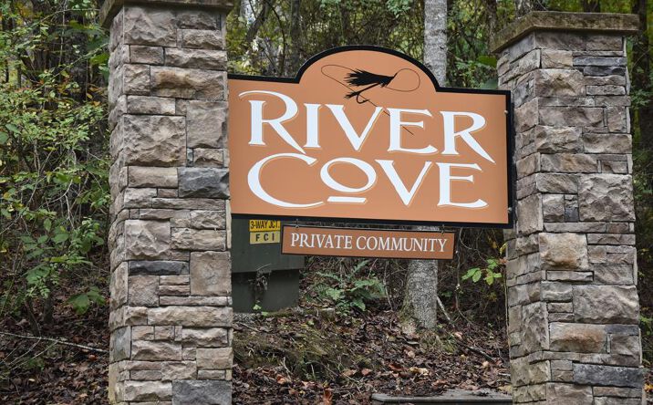 361 River Cove, Hayesville