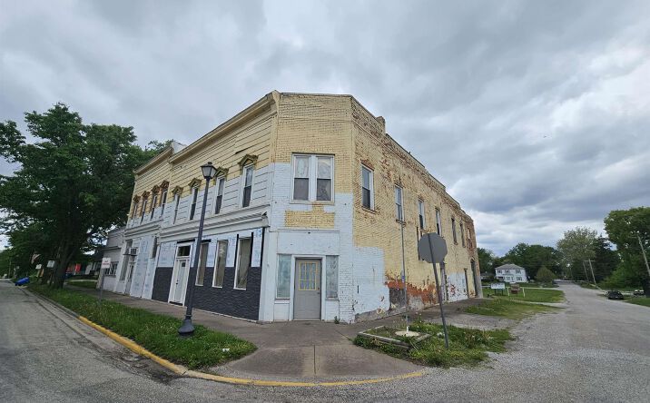 201 S MAIN Street, Athens