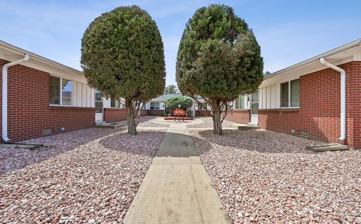 5250 E WARREN AVE, DENVER