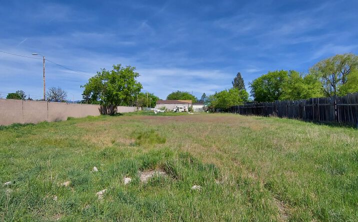 213-219 Charlos Street, Stevensville