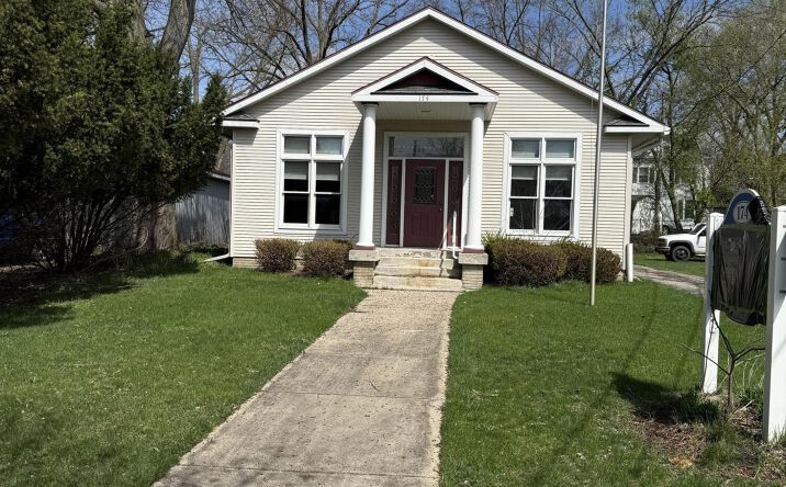 174 E Adams Street, Ionia